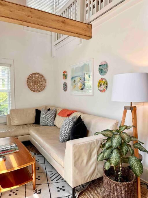 Liz Lane Cottage- Entire Guesthouse Charleston Zewnętrze zdjęcie