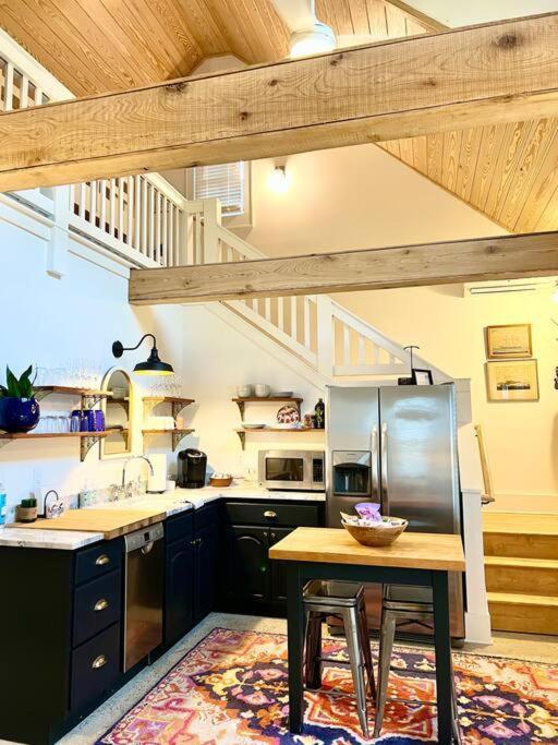 Liz Lane Cottage- Entire Guesthouse Charleston Zewnętrze zdjęcie